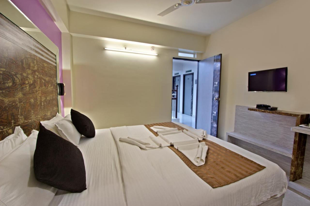 Mannars Residency Villa Májszúr Kültér fotó